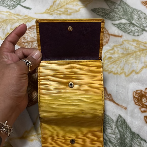 Louis Vuitton wallet - Picture 4 of 7